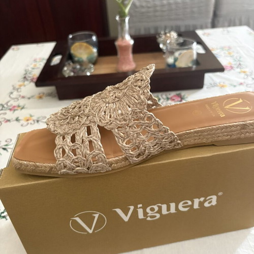 Sandals size 41 Spanish new