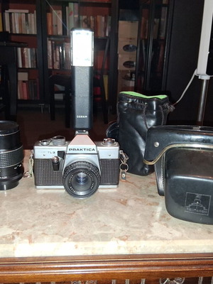 Praktica Super TL3 αναλογική μηχανή μεταχειρισμένη με 2 φακούς και φλας
