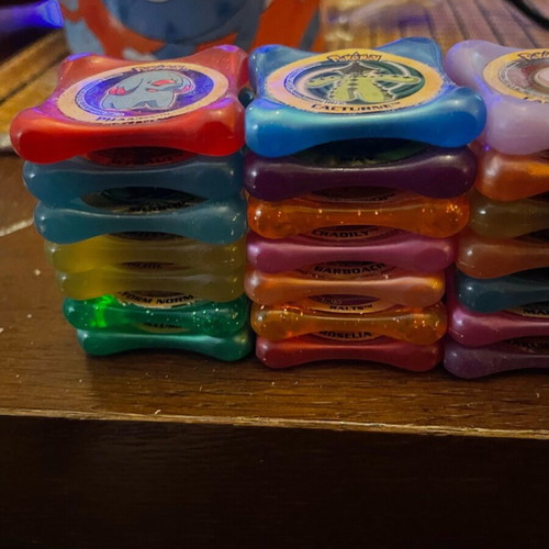 Pokemon laser waps 2002-2005 like new pack