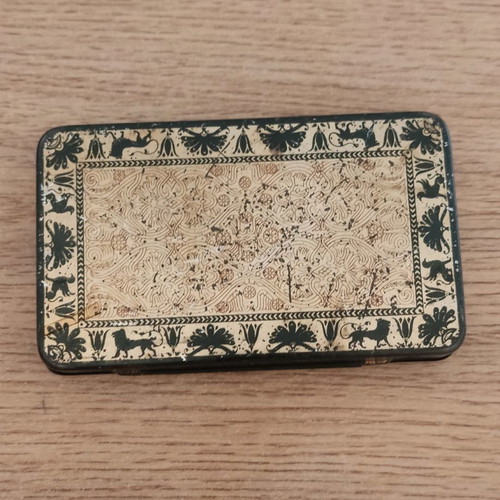 Senoussi cigarette case collectible circa 1920, German company