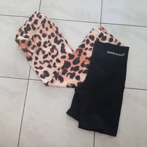 Bekkin leggings like new, black M and leopard S