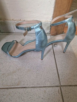 Migato sandals turquoise like new, size 41