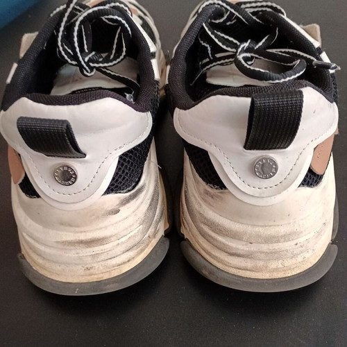 Παπούτσια γυναικεία Steve Madden μεταχειρισμένα No 38 μαύρο-μπεζ
