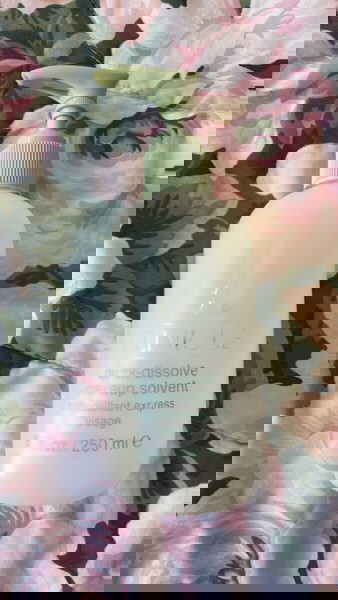 άδεια συσκευασία γαλακτωμα Clinique 250 ml
