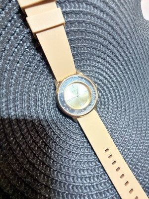 Loisir women's wristwatch, gold and silver