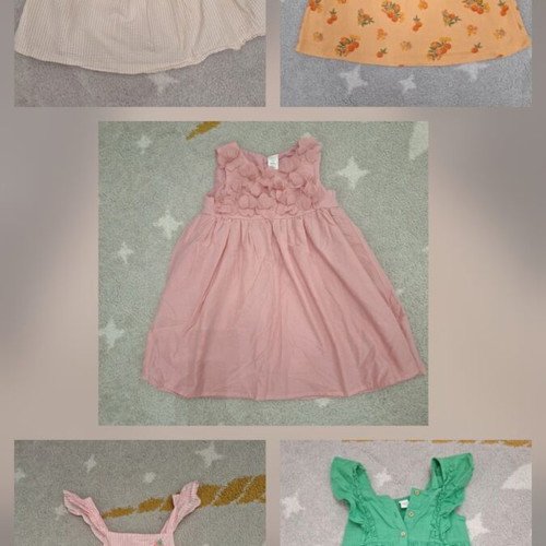 Girls' dresses pack of 5, like new, size 3-4 years, colorful