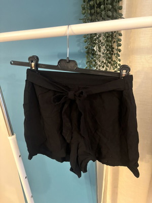 Primark shorts, black, size L