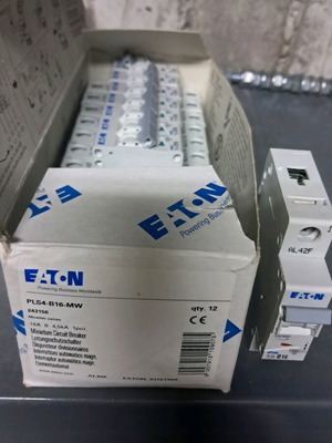Αυτόματες ασφάλειες Eaton PLS 4 - 16A, σειρά Moeller, καινούργιες, 10 τμχ