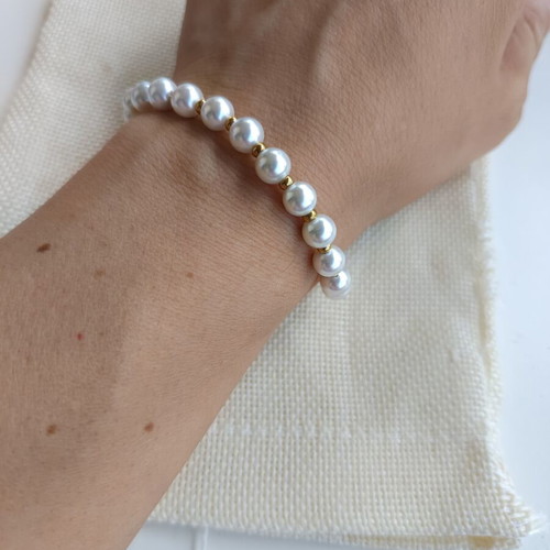 Handmade bracelet with natural pearls and stainless steel, new