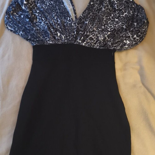 Zara midi dress with leopard print and lace-up neckline like new