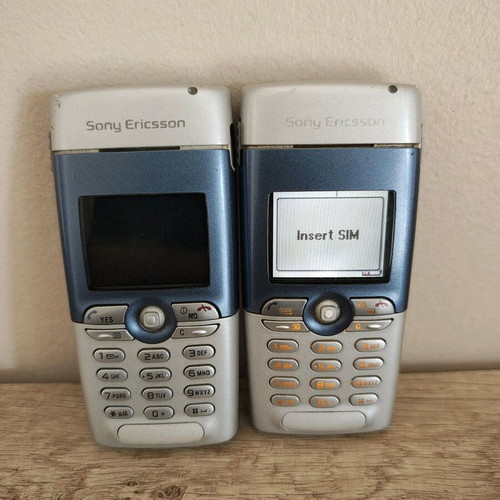 Sony Ericsson T310 used cell phones with 2 batteries without charger
