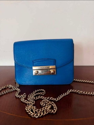 Furla Metropolis shoulder bag like new, blue