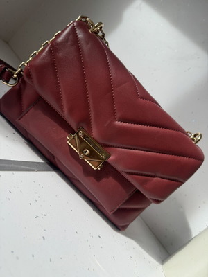 Michael Kors τσάντα ώμου δερμάτινη κόκκινη σαν καινούργια