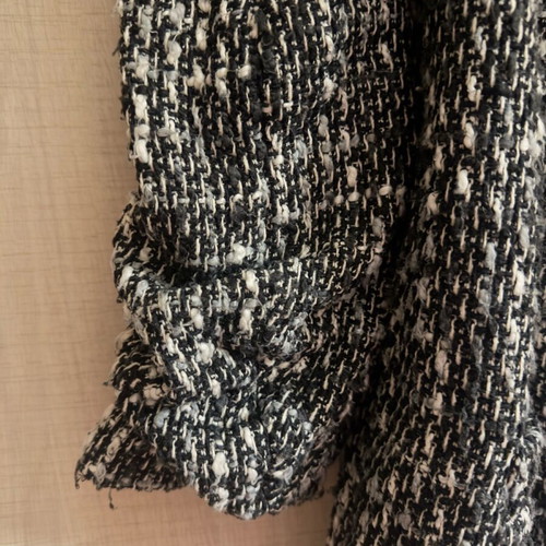 Knitted warm jacket like new, size XL/XXL, black and white
