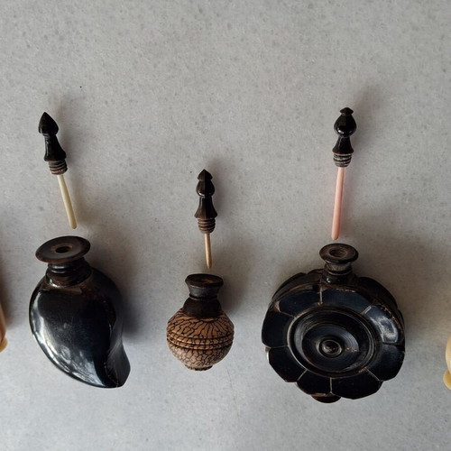 Miniature bottles handmade from India, set B, new