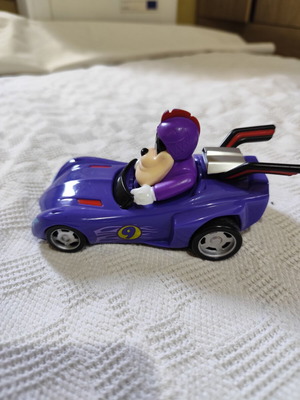 Disney Junior Mickey and the Roadster Racers Pete's Mini RC Super Crusher No 9 like new