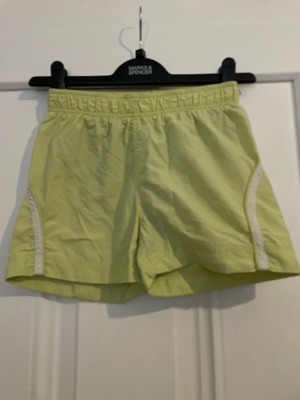 Za - Vintage Zara / boy’s swimming trunks/shorts age 8-9