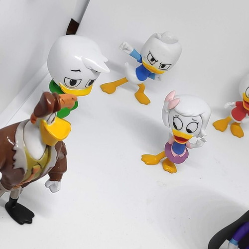 DuckTales Disney figure set, like new, 11 pieces