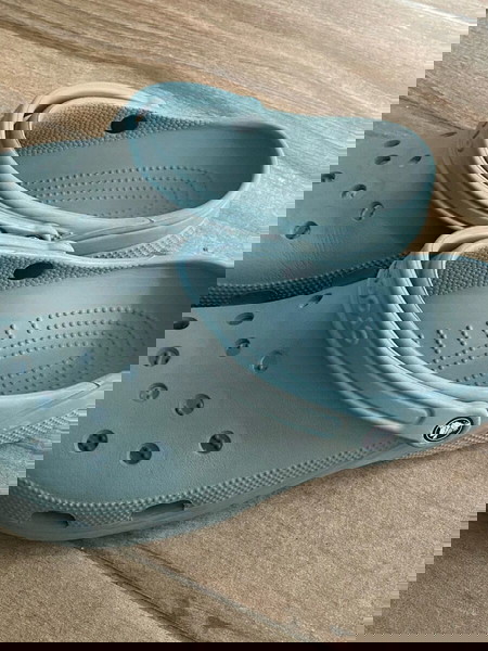 Crocs pont νούμερο 46-47.