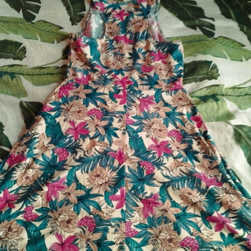 H&M All Time Classic Tropical Flowers Summer Dress like new, medium