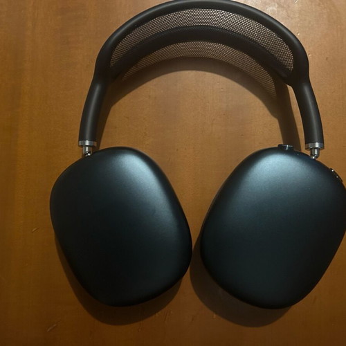 AirPods Max Midnight new