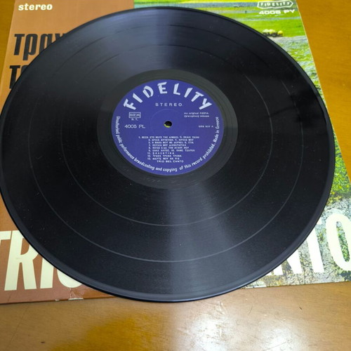 Trio Belcanto record used, traditional