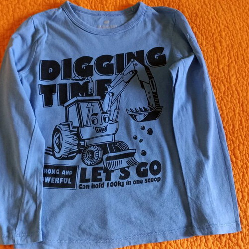H&M T shirt for boys thin cotton, like new