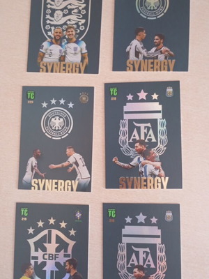 Football cards like new