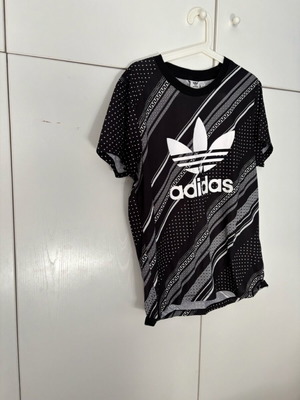 adidas Blouse