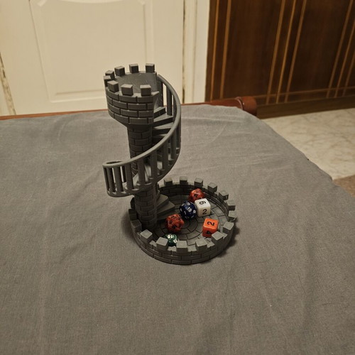 Dice Tower for board games and DND, like new, 20 cm height