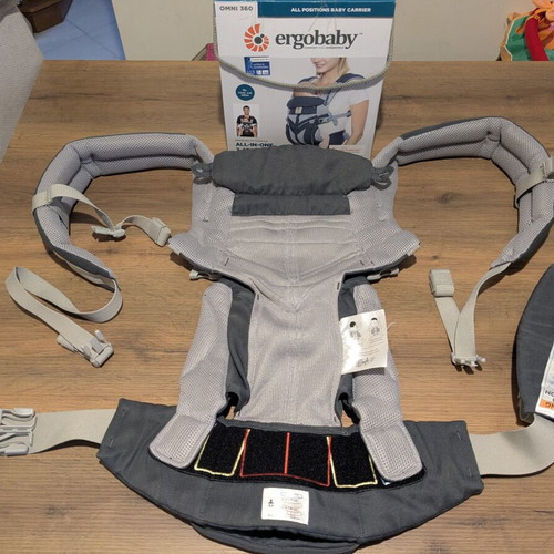 Ergobaby Omni 360 baby carrier