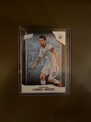 2021 Lionel Messi Panini Father's Day Argentina card new