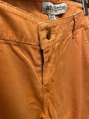 Attrattivo pants like new, brick red, size L