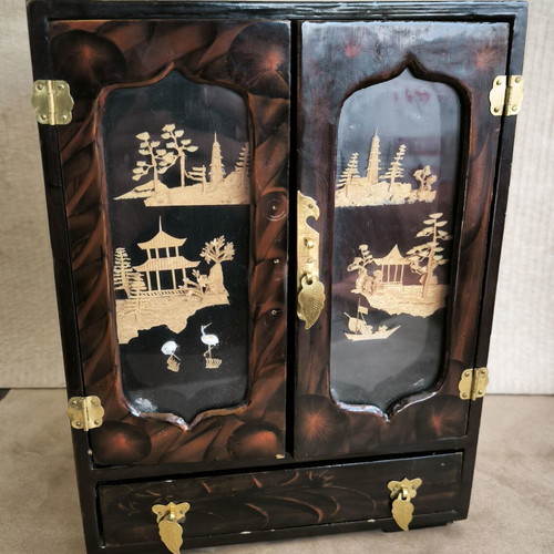 Vintage Chinese wooden jewelry box shaped like a wardrobe, like new