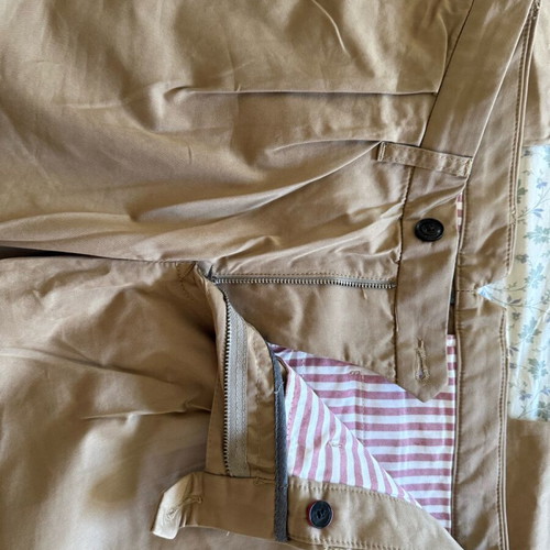 Tommy Hilfiger Pleated chino pants used, beige, slim fit, size 34x34
