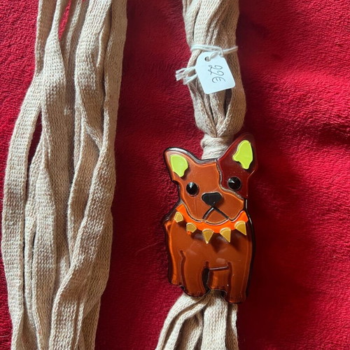 Necklace with bulldog dog made of plexi glass like new