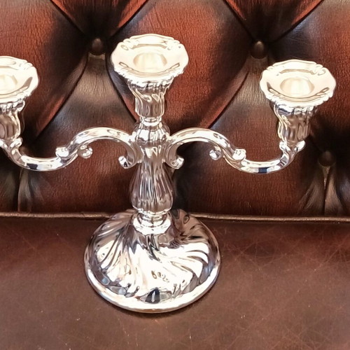 Silver-plated ornate three-arm candlestick new, excellent quality