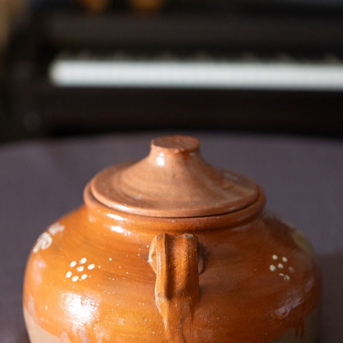 Ceramic pot like new, handmade