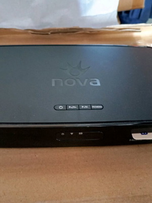 Αποκωδικοποιητής Nova Arris DZS3001FN σαν καινούργιος με τροφοδοτικό και τηλεχειριστήριο