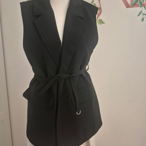 Pull & Bear vest new, black, fits XS to small medium