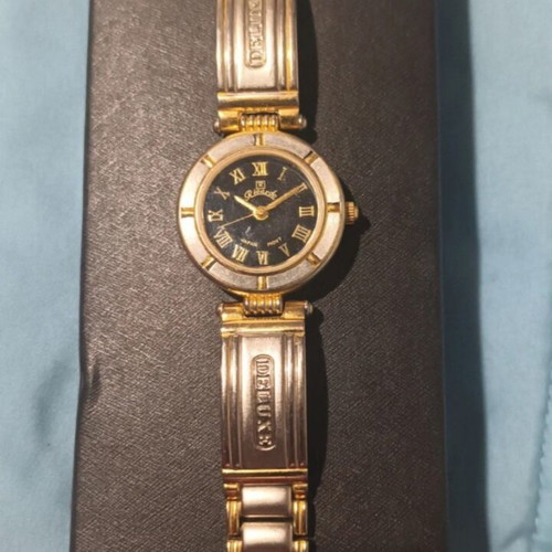 Vidage Ricardo women's watch de luxe like new, gold and silver