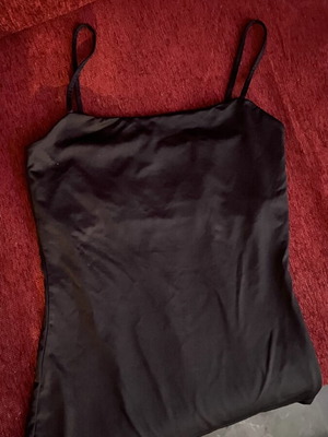 Black camisole H&M like new, size S