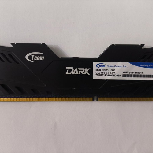 DDR3 RAM Team Group Dark 8 GB 1600MHz like new
