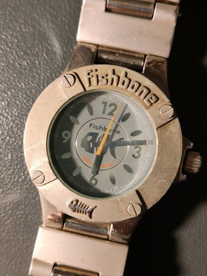 Fishbone wristwatch used, silver
