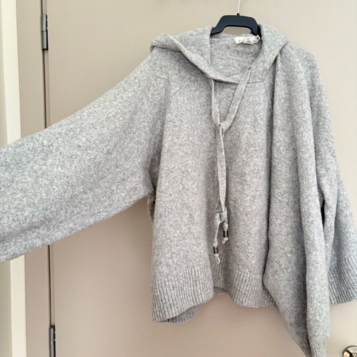 H&M women's hoodie blouse used, gray, sizes M/L
