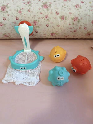 Akuku bath toys animals like new