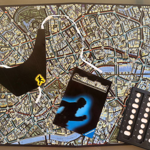 Scotland Yard board game
