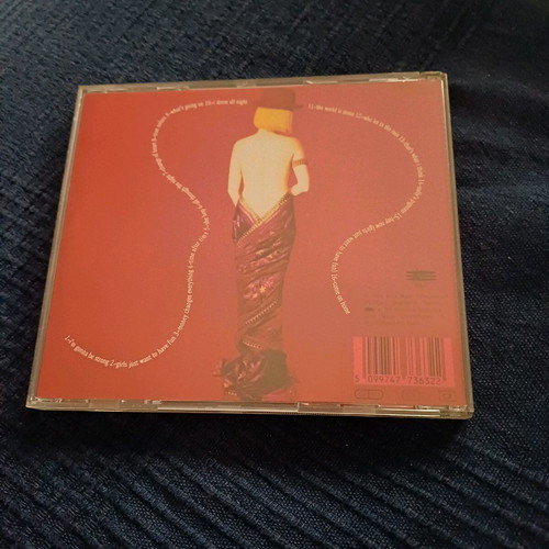 The Best Of Cyndi Lauper CD album like new, pop