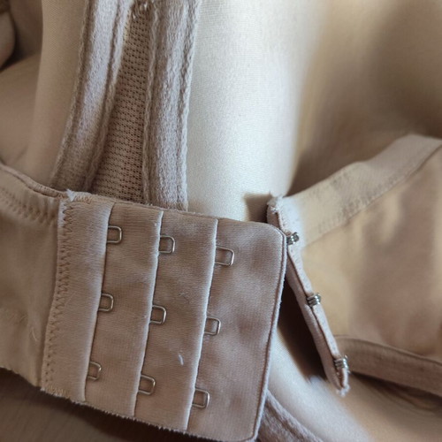 Triumph beige bra 105D, modern soft with light padding and underwire