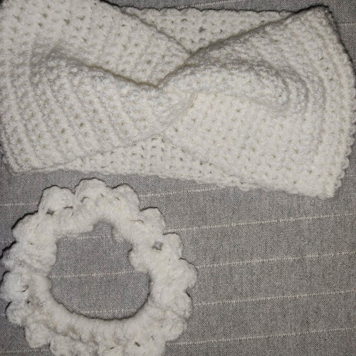 White women's headband with gift scrunchie knitted warm handmade